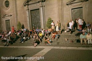 Viterbo - Lo spettacolo musicale in piazza San Lorenzo
