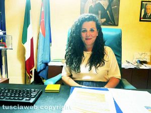 Viterbo – La sindaca Chiara Frontini dopo la riunione con i commercianti