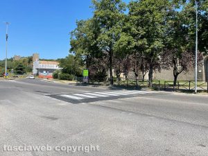 Viterbo - Attraversamento pedonale rialzato a Valle Faul