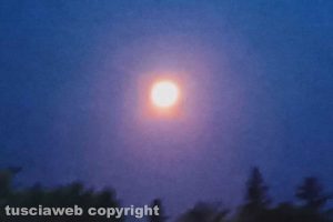 La luna alle 6