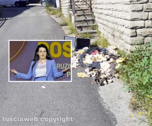 Viterbo - Immondizia in strada a causa dei cinghiali - Nel riquadro la sindaca Chiara Frontini