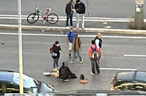 Roma - Donna investita d aun pirata della strada in zona Prenestina
