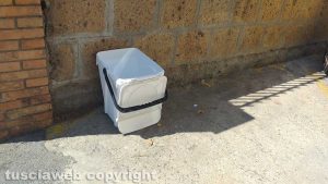 Civitavecchia - I mastelli della differenziata