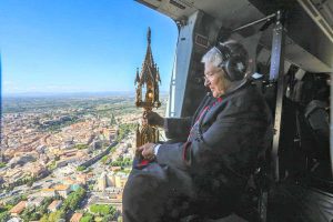 Viterbo - Il volo del cuore di Santa Rosa sulla sua città