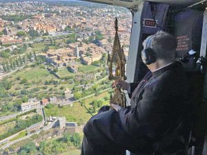 Viterbo - Il volo del cuore di Santa Rosa sulla sua città