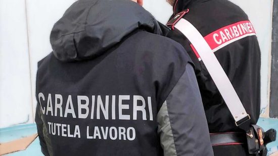 I carabinieri e i militari del nucleo Ispettorato del lavoro