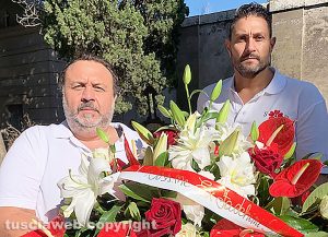 Viterbo - L’associazione degli ex Facchini in visita alle tombe dei costruttori delle macchine e dei compagni defunti