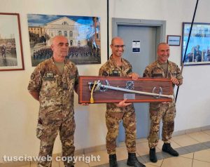 Fabio Frittelli al centro, alla sua sinistra il colonnello Antonello Andreottola e alla sua destra il decano Giampiero Monti