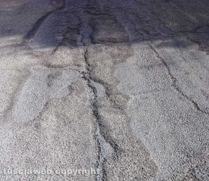 Viterbo - Le strade a Santa Barbara