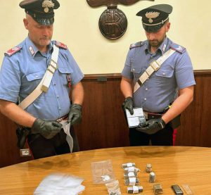 Viterbo - Carabinieri - La droga sequestrata