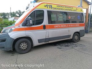 Un intervento del 118 - foto di repertorio