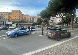 Viterbo - Polizia e guardia di finanza al Sacrario