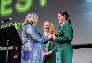 Roma - Festa del cinema, la regione Lazio ha premiato Juliette Binoche