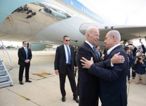 Tel Aviv - Visita di Biden in Israele - L'incontro in aeroporto con Netanyahu