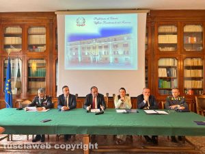 Viterbo - Prefettura - La firma del protocollo videosorveglianza