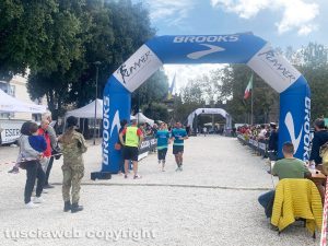 Viterbo - StraViterbo, l'arrivo degli atleti