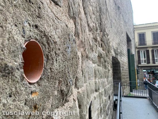 Viterbo - Il foro sulle mure castellane