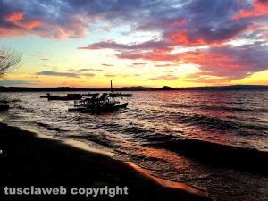 Montefiascone - Tramonto sul lago