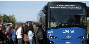Nepi - Un bus Cotral