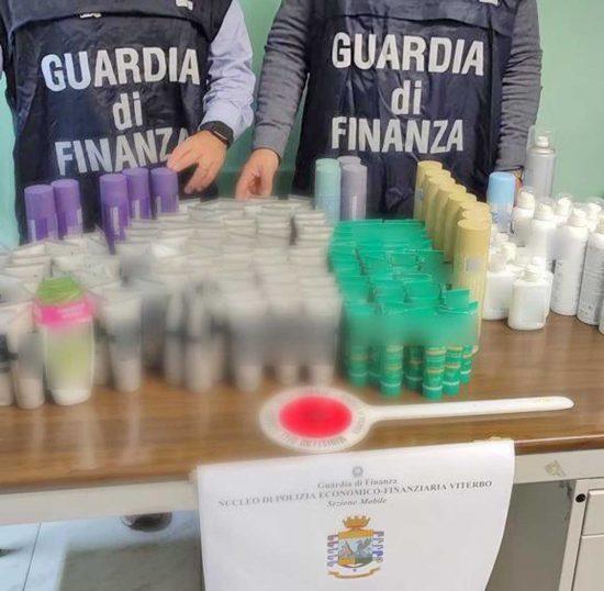 Guardia di finanza - Sequestro prodotti contraffatti