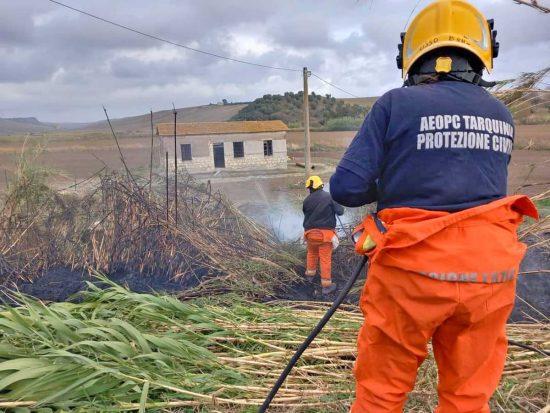 Tarquinia - Incendio uscita A12