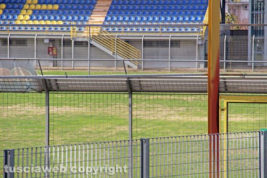 Sport - Calcio - Incuria allo stadio Rocchi