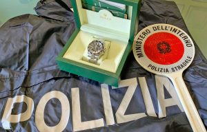 Orvieto - Ruba un rolex dal valore di 15 mila euro