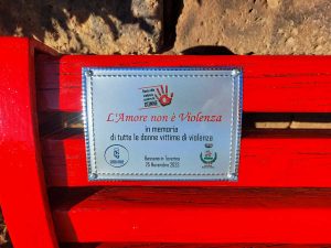 Bassano in Teverina - Panchina rossa contro la violenza sulle donne