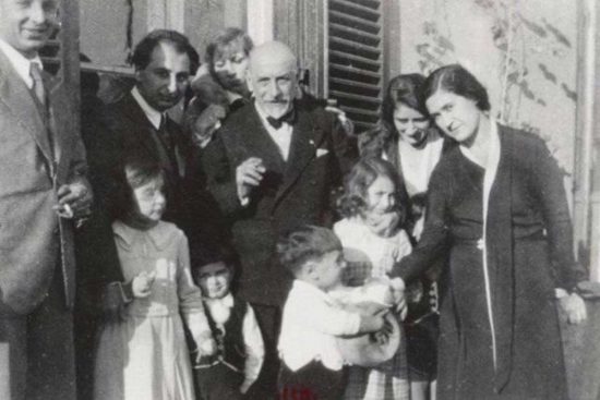 Luigi Pirandello con la famiglia a Soriano nel Cimino (1911 circa)