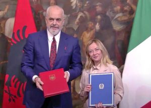 Roma - Edi Rama e Gorgia Meloni firmano il protocollo d'intesa sui migranti