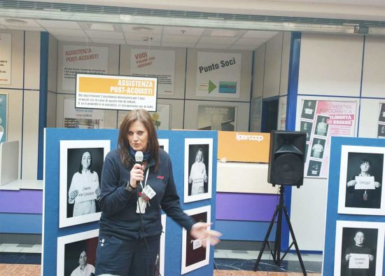 Viterbo - Mostra Libertà di essere all'Ipercoop