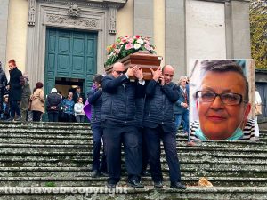 Viterbo - I funerali di Daniela Chiodo - Nel riquadro: Daniela Chiodo