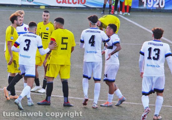 Civitavecchia - Momenti di tensione durante la partita