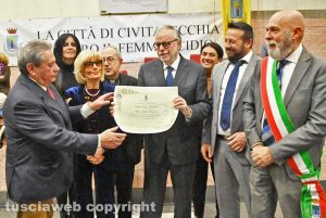 Civitavecchia - La consegna della pergamena e delle chiavi della città a Andrea Riccardi