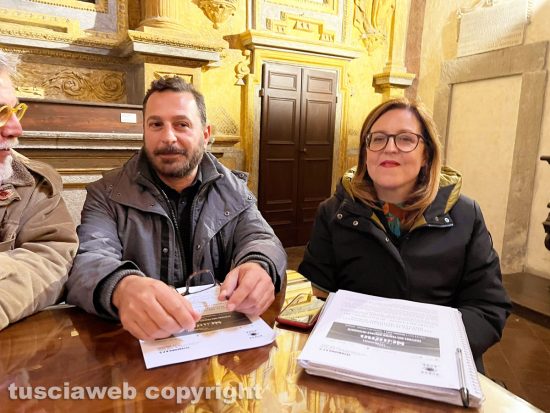 Viterbo - Presentazione Festival teatro sociale integrato - Da sinistra Francesco Cerra e Francesca Burla