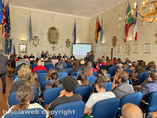 Nepi - Incontro “D’amore non si muore”