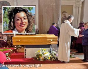 Tuscania - I funerali di Elisa Di Francesco