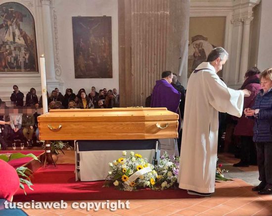 Tuscania - I funerali di Elisa Di Francesco