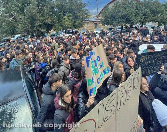 Orte - Protesta degli studenti dell'istituto Fabio Besta