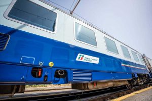 Un treno turistico italiano del Gruppo FS