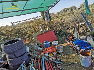 Viterbo - Deposito di rifiuti abusivi
