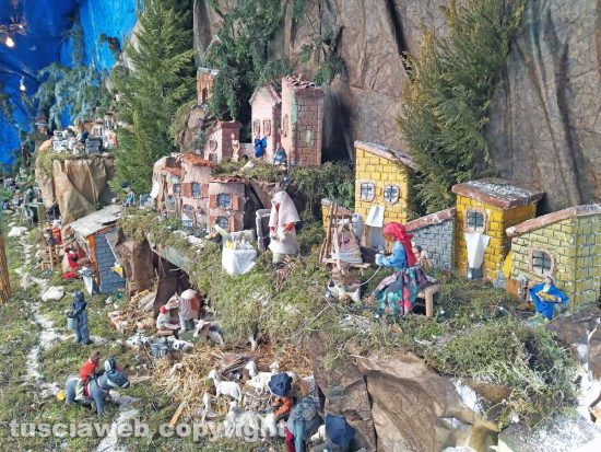 Montefiascone - Il presepe della "Porticella"