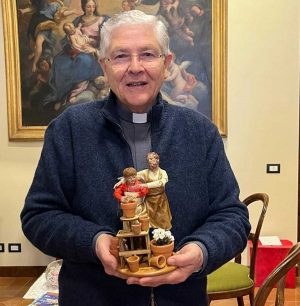 Viterbo - Consegna statuina presepe al vescovo Piazza