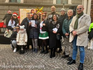 Viterbo - Tombola di Natale a piazza della Repubblica