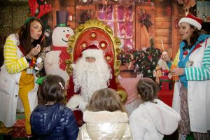 Aves - Babbo Natale consegna i doni