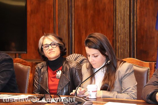 Viterbo - Conferenza stampa L'Arte del Natale - Da sinistra Vera Nelli e Chiara Frontini 