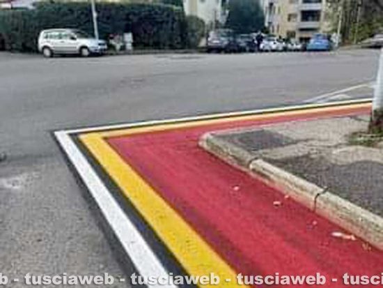 Viterbo - La pista ciclabile più bizzarra del mondo con "curve" a 90 gradi