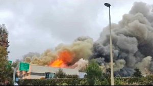 Roma - L'impianto di rifiuti di Malagrotta in fiamme