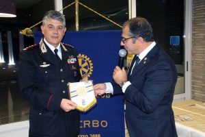 Viterbo - Il colonnello Massimo Friano al Rotary club