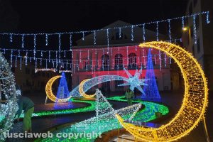 Viterbo - Il Natale di piazza del Teatro